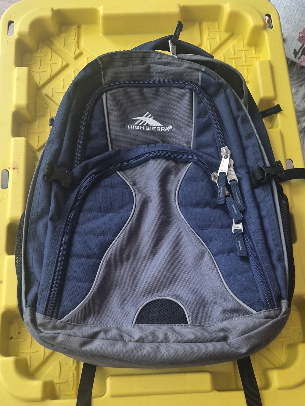 High Sierra Navy and Gray Men's Backpack with Multiple Compartments